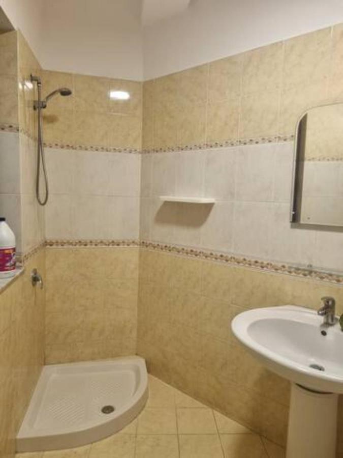 #Beautiful New Apartment,Studio- Close Tirana City Center Exterior foto